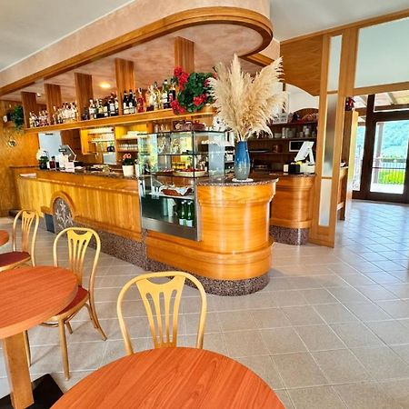 Albergo Stella Alpina Villa del Conte Ngoại thất bức ảnh